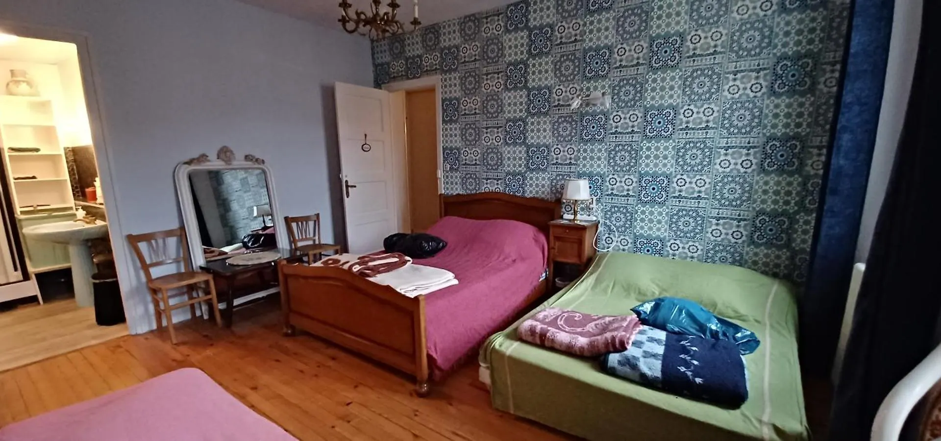 Chez Virginie - Chambre Du Bourg Lourdes 0*,  Frankrig