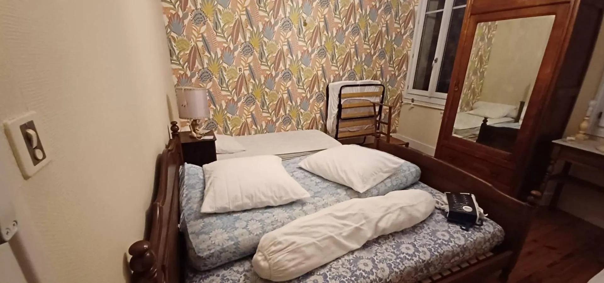 Chez Virginie - Chambre Du Bourg Lourdes 0*,